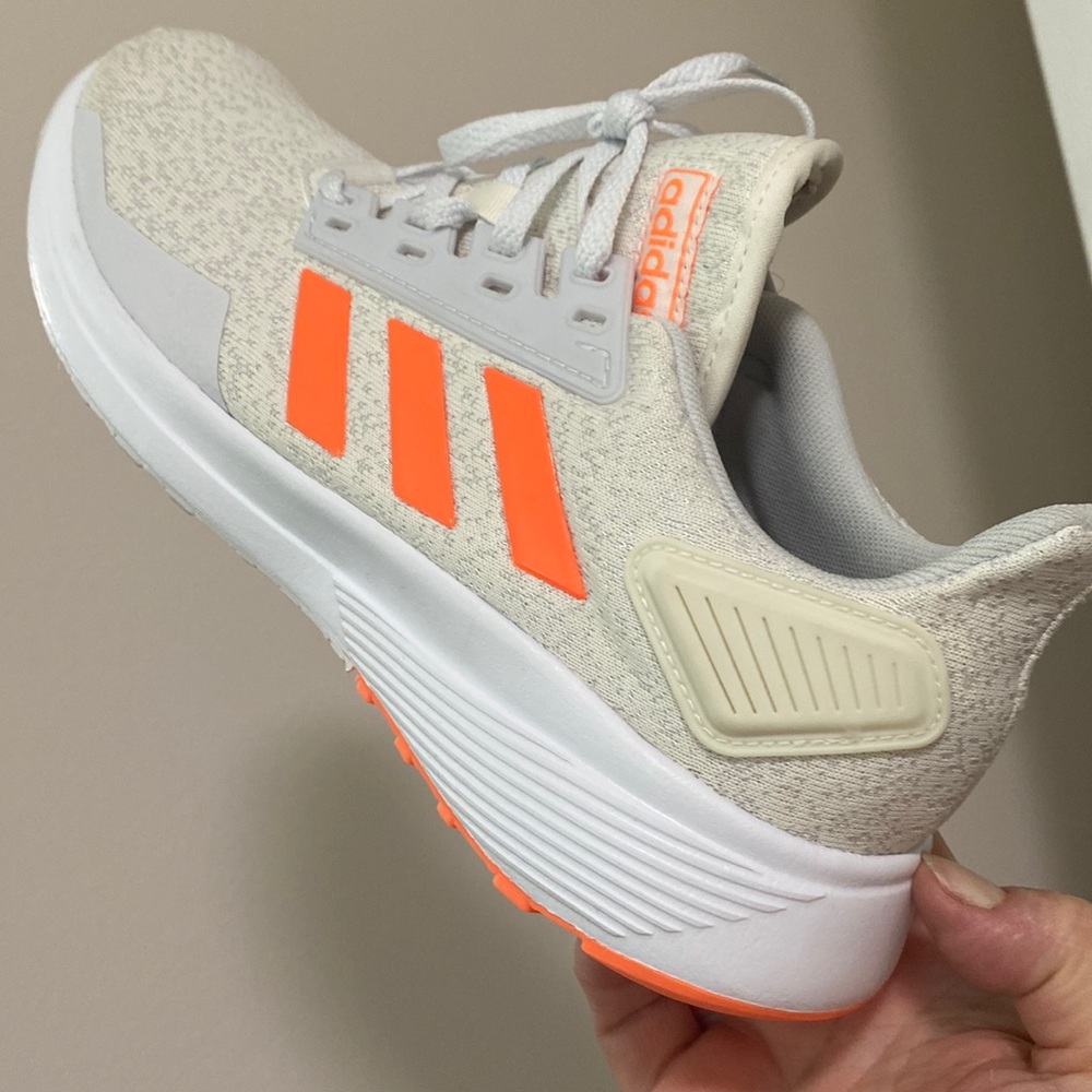 Adidas Womens Duramo 9 athletic shoes